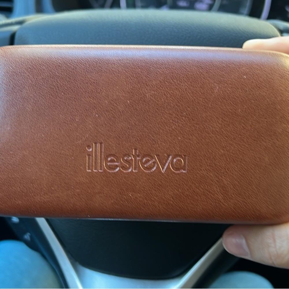 Illevesta Sunglasses
